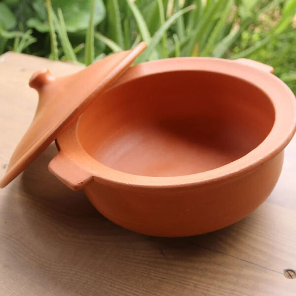 terracotta cooking pots