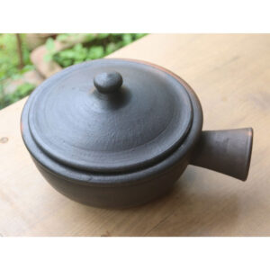 large clay cooking pot