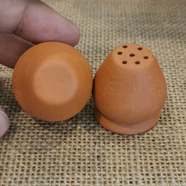 mini terracotta pots