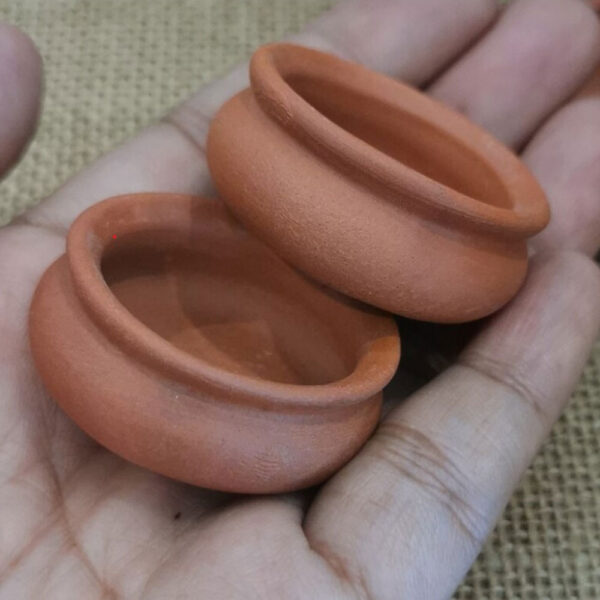 miniature terracotta pots